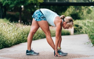 Example of woman doing Dynamic Stretch