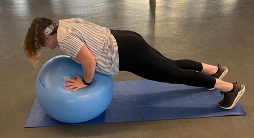 Exercise ball Triceps push-ups demonstration step 2